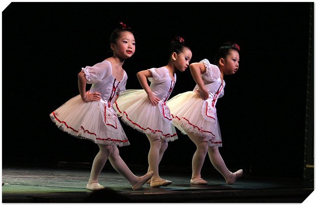 イリスバレエスタヂオ「木靴の踊り」